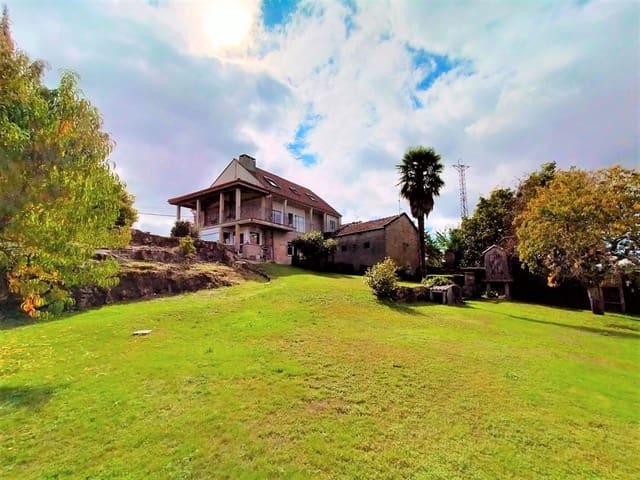 4 quarto Quinta/Casa Rural para venda em Amoeiro com garagem - 325 000 € (Ref: 10014176)