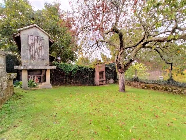 4 quarto Quinta/Casa Rural para venda em Amoeiro com garagem - 325 000 € (Ref: 10014176)