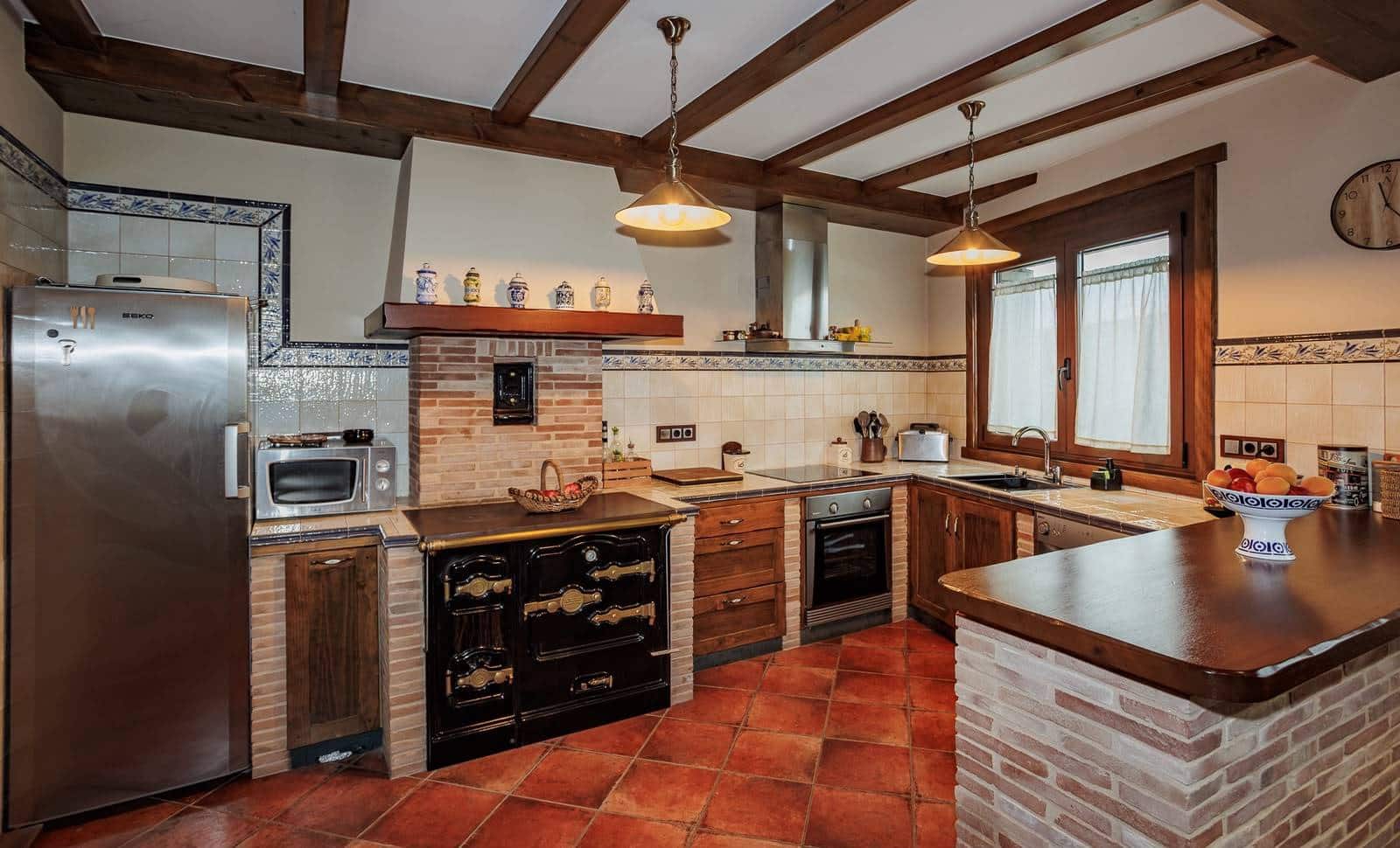 2 bedroom Finca/Country House for sale in Boveda with garage - € 180,000 (Ref: 10023040)