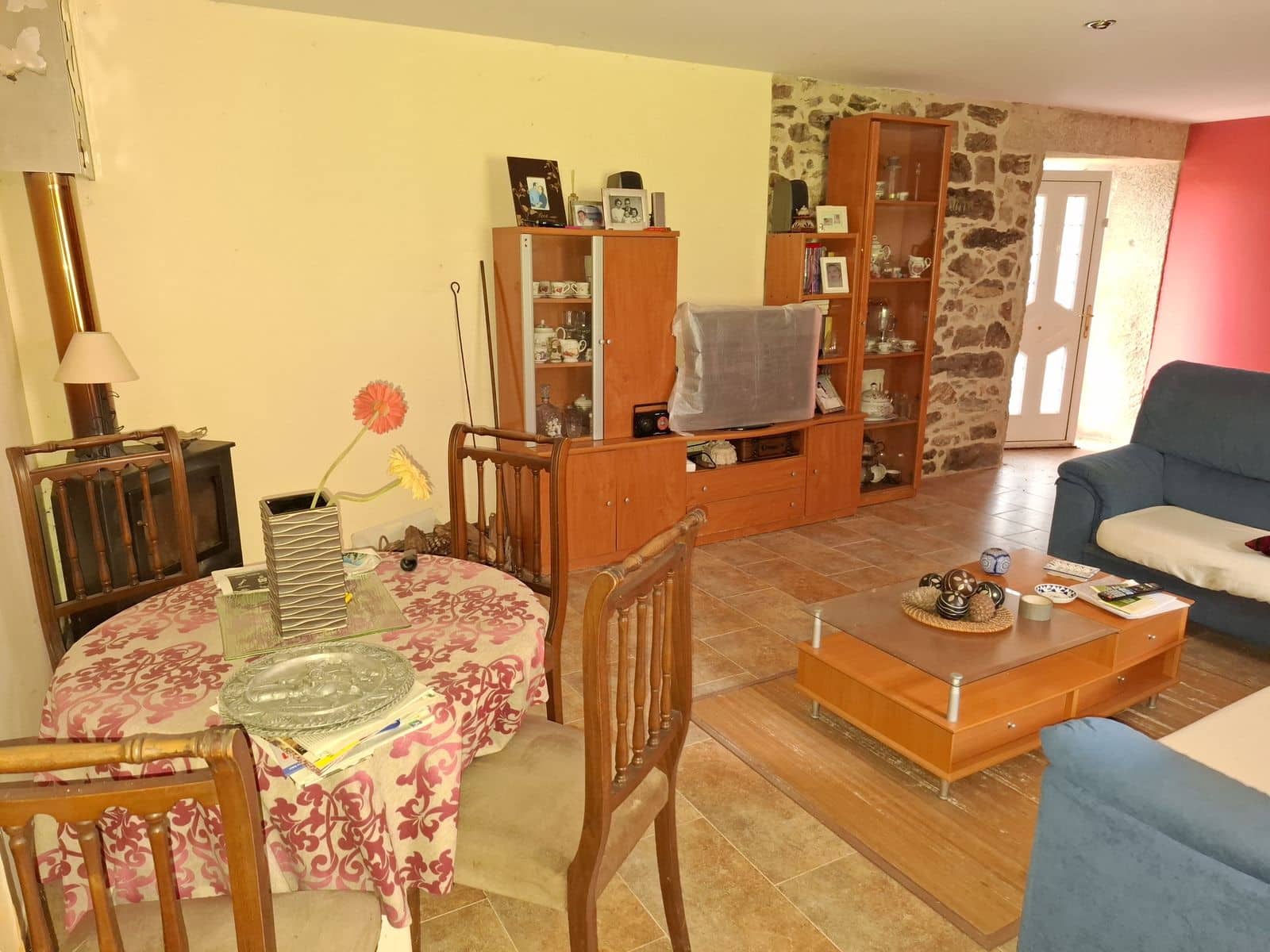 5 bedroom Finca/Country House for sale in Antas de Ulla with garage - € 270,000 (Ref: 10035745)
