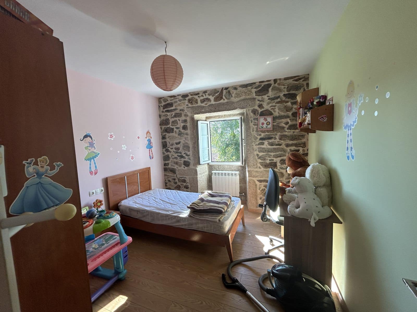 5 bedroom Finca/Country House for sale in Antas de Ulla with garage - € 270,000 (Ref: 10035745)
