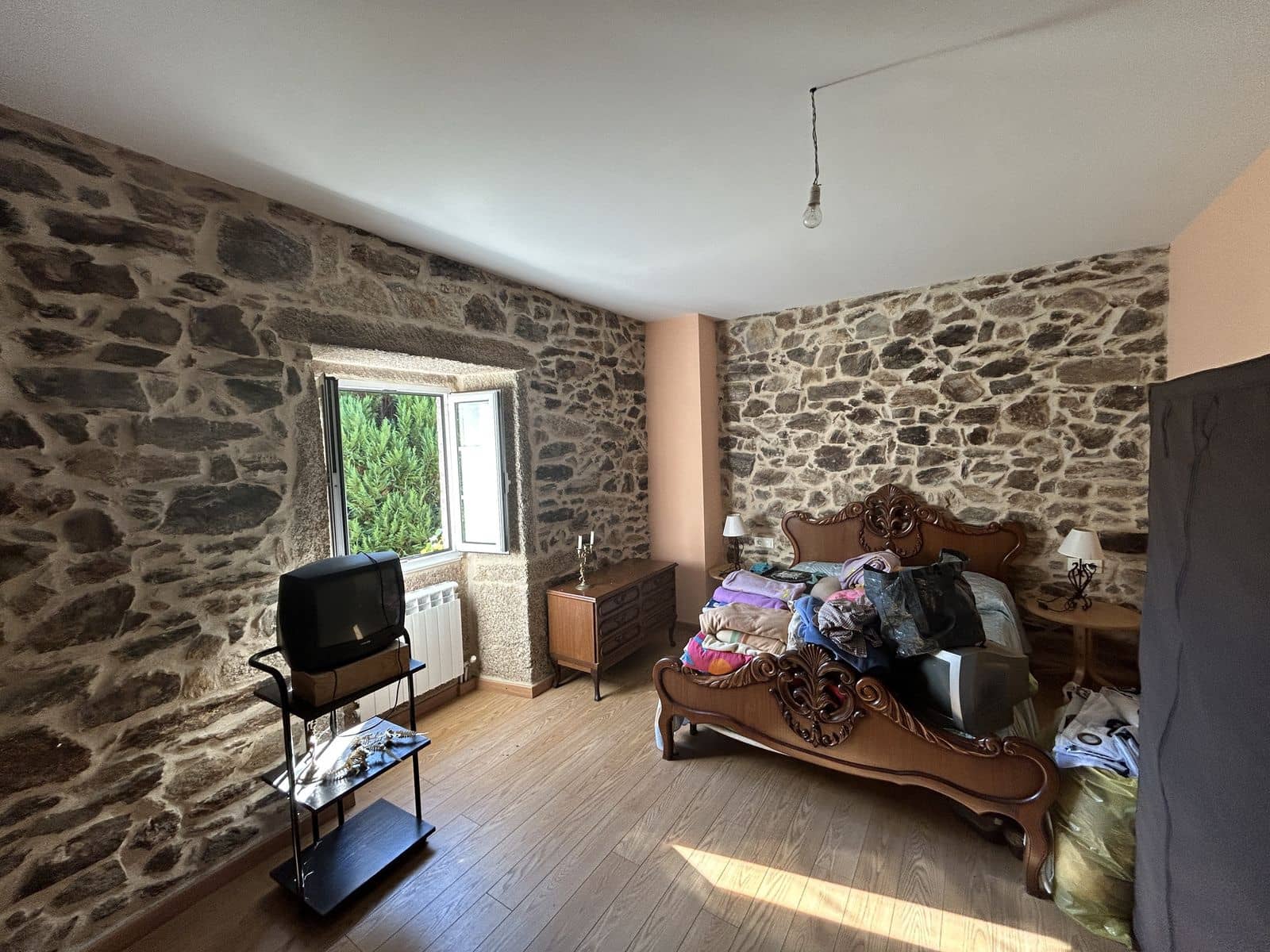5 bedroom Finca/Country House for sale in Antas de Ulla with garage - € 270,000 (Ref: 10035745)