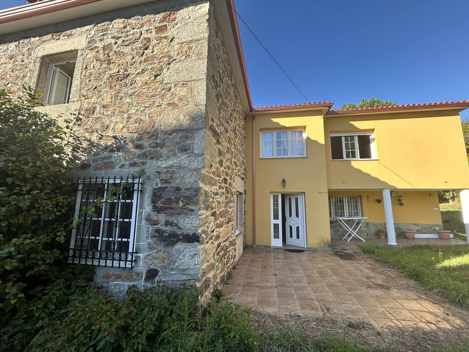 5 bedroom Finca/Country House for sale in Antas de Ulla with garage - € 270,000 (Ref: 10035745)