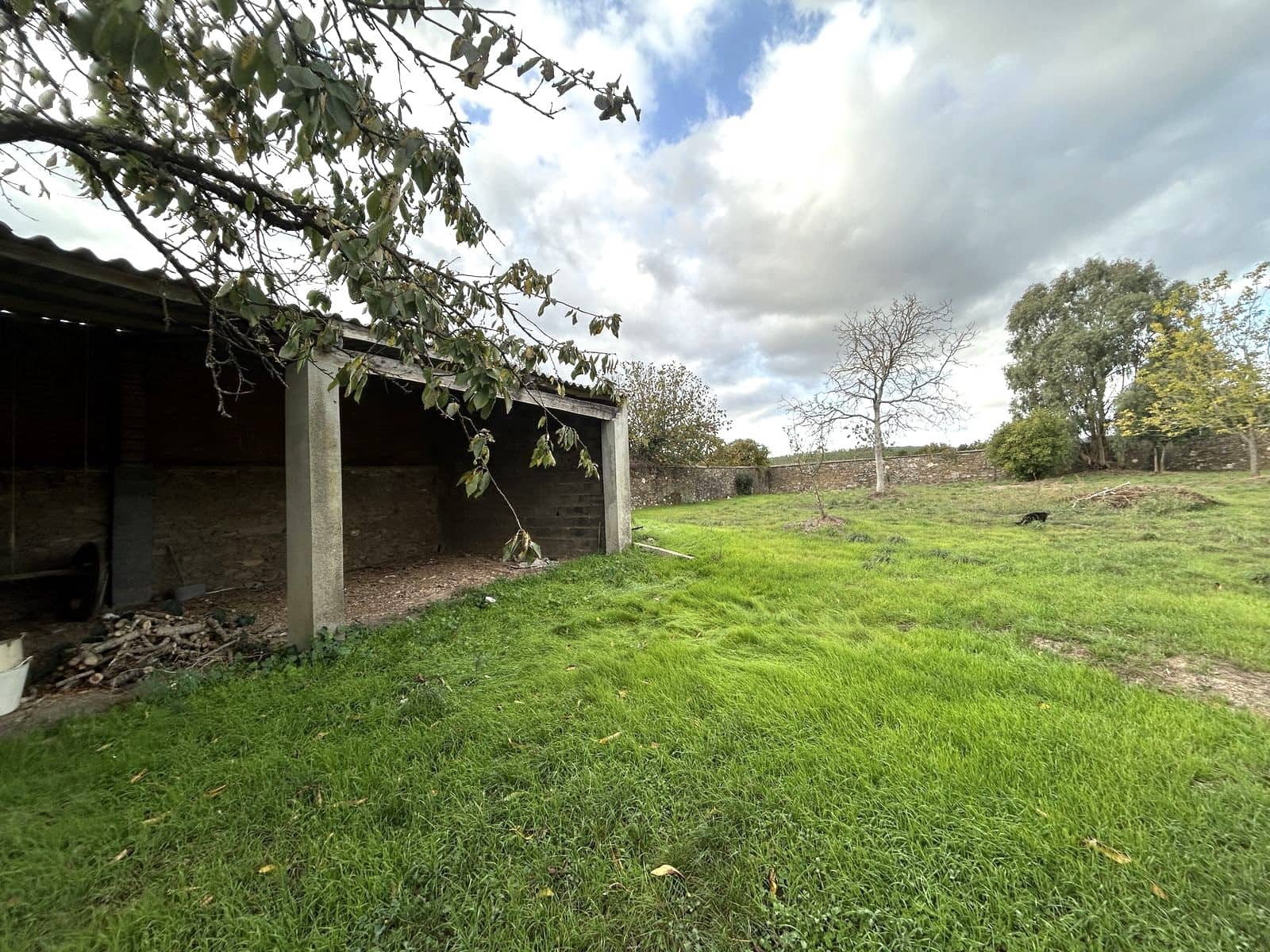 3 sypialnia Finka/Dom wiejski na sprzedaż w Monforte de Lemos z garażem - 200 000 € (Ref: 10182082)