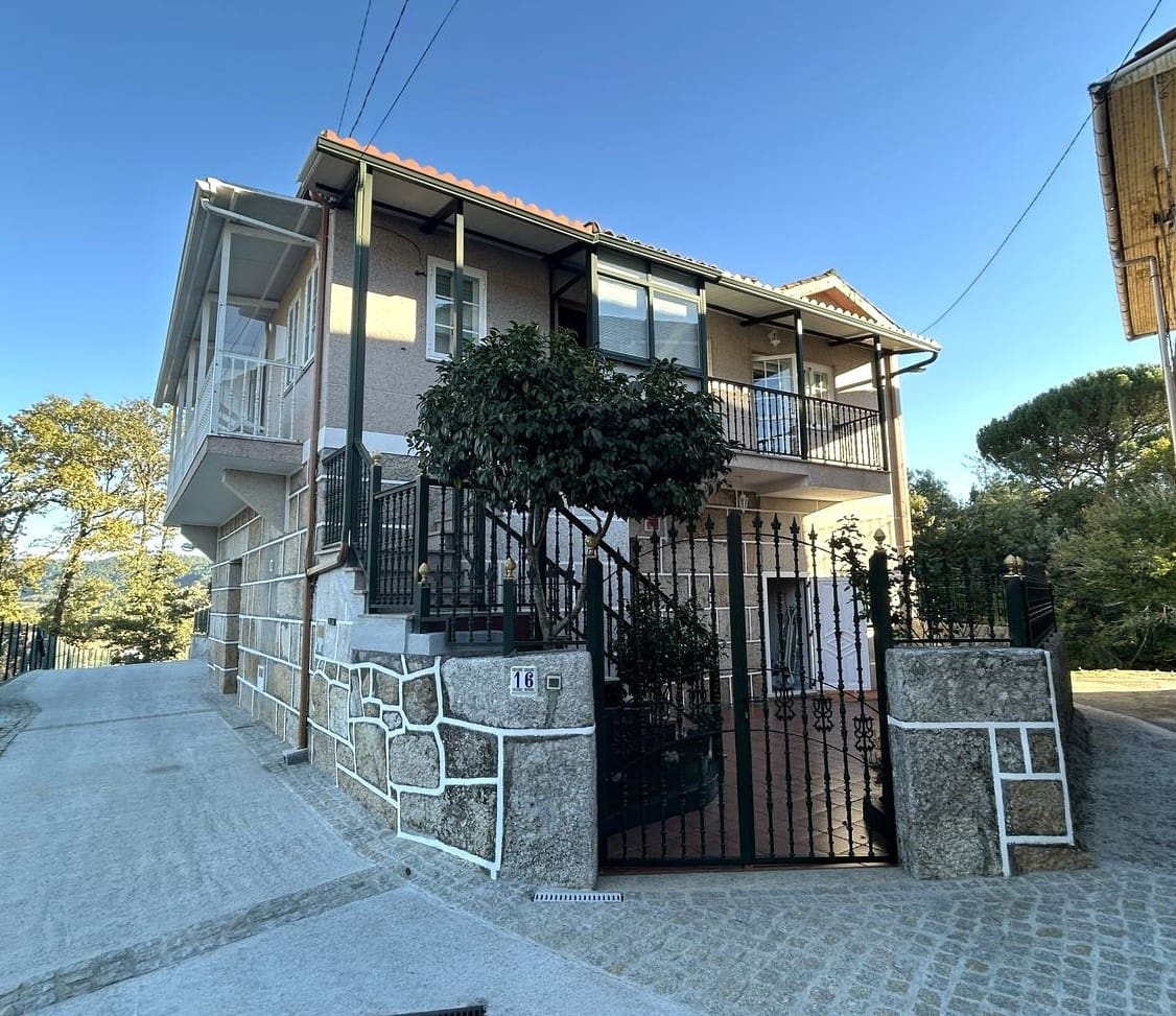 4 soverom Finca/Herregård til salgs i Cenlle med garasje - € 250 000 (Ref: 10183427)