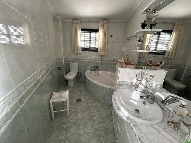 4 soverom Finca/Herregård til salgs i Cenlle med garasje - € 250 000 (Ref: 10183427)