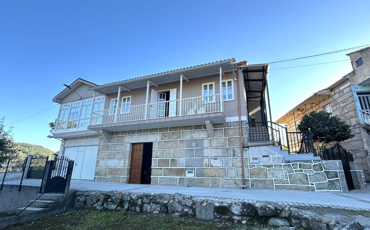 4 soverom Finca/Herregård til salgs i Cenlle med garasje - € 250 000 (Ref: 10183427)