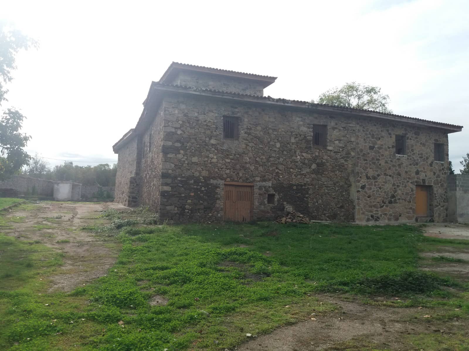 10 sovrum Finca/Hus på landet till salu i Monforte de Lemos - 395 000 € (Ref: 3195362)