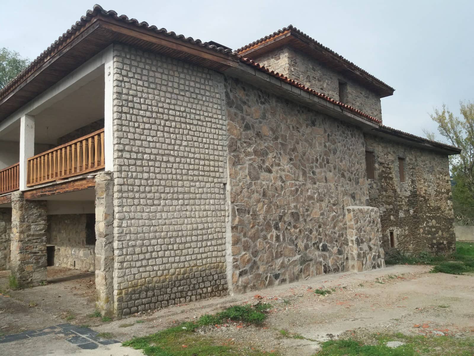 10 sovrum Finca/Hus på landet till salu i Monforte de Lemos - 395 000 € (Ref: 3195362)