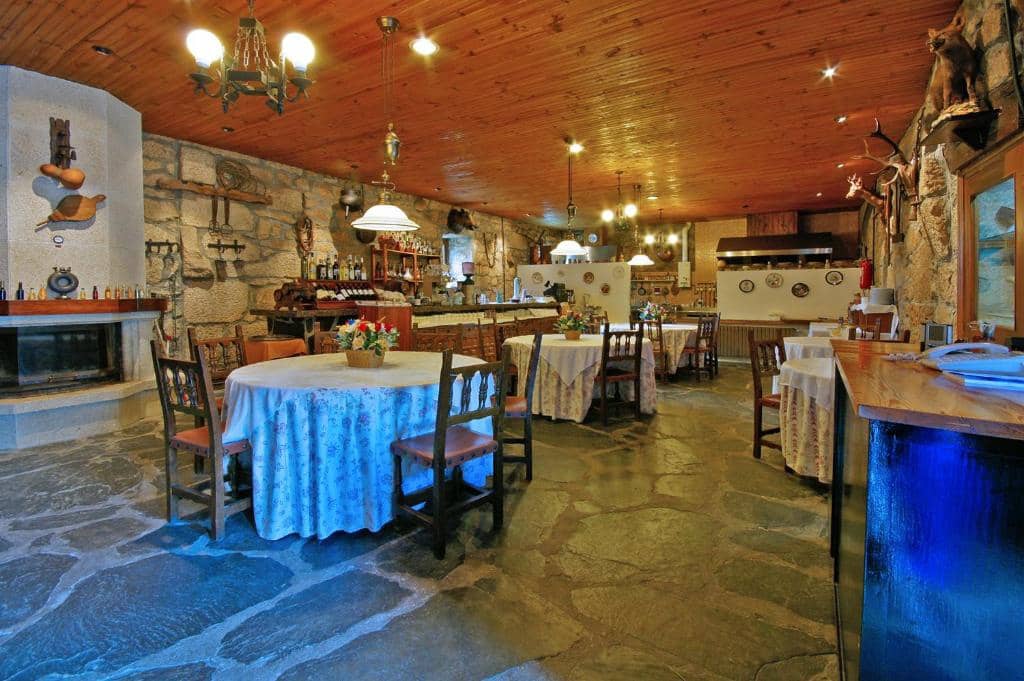 11 soveværelse Finca/Landehus til salg i Chandrexa de Queixa med swimmingpool - € 300.000 (Ref: 6676364)