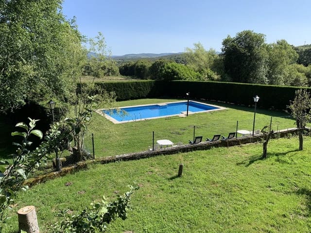11 soveværelse Finca/Landehus til salg i Chandrexa de Queixa med swimmingpool - € 300.000 (Ref: 6676364)