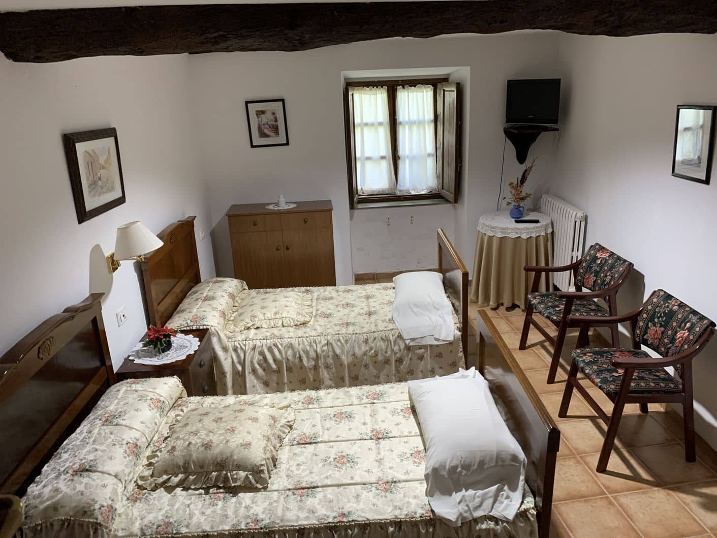 11 bedroom Finca/Country House for sale in Chandrexa de Queixa with pool - € 330,000 (Ref: 6676364)