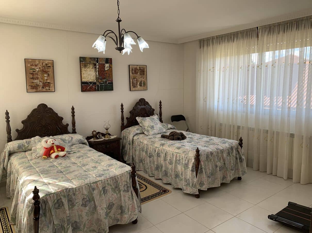 5 quarto Quinta/Casa Rural para venda em Boboras com garagem - 250 000 € (Ref: 6716806)