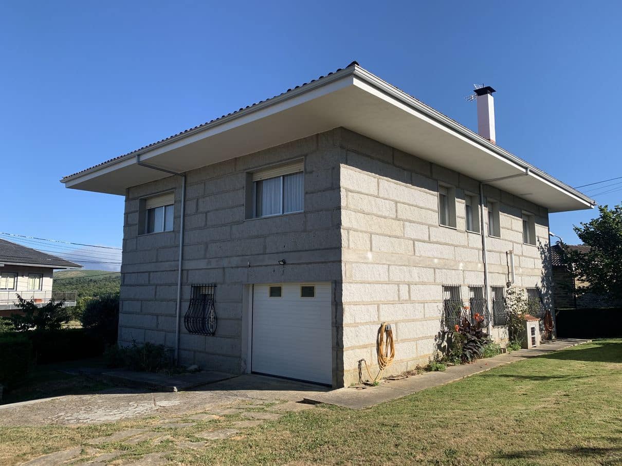5 quarto Quinta/Casa Rural para venda em Boboras com garagem - 250 000 € (Ref: 6716806)