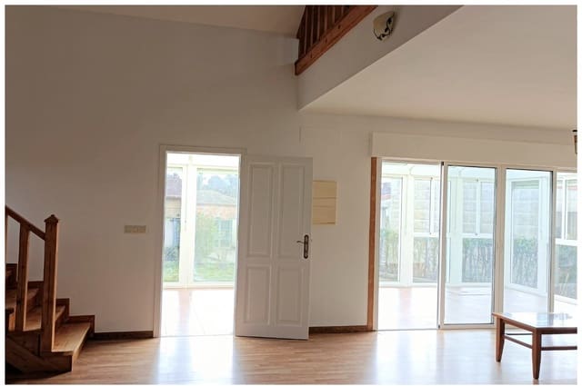 3 slaapkamer Finca/Landhuis te koop in Ourense stad met garage - € 265.000 (Ref: 6797017)