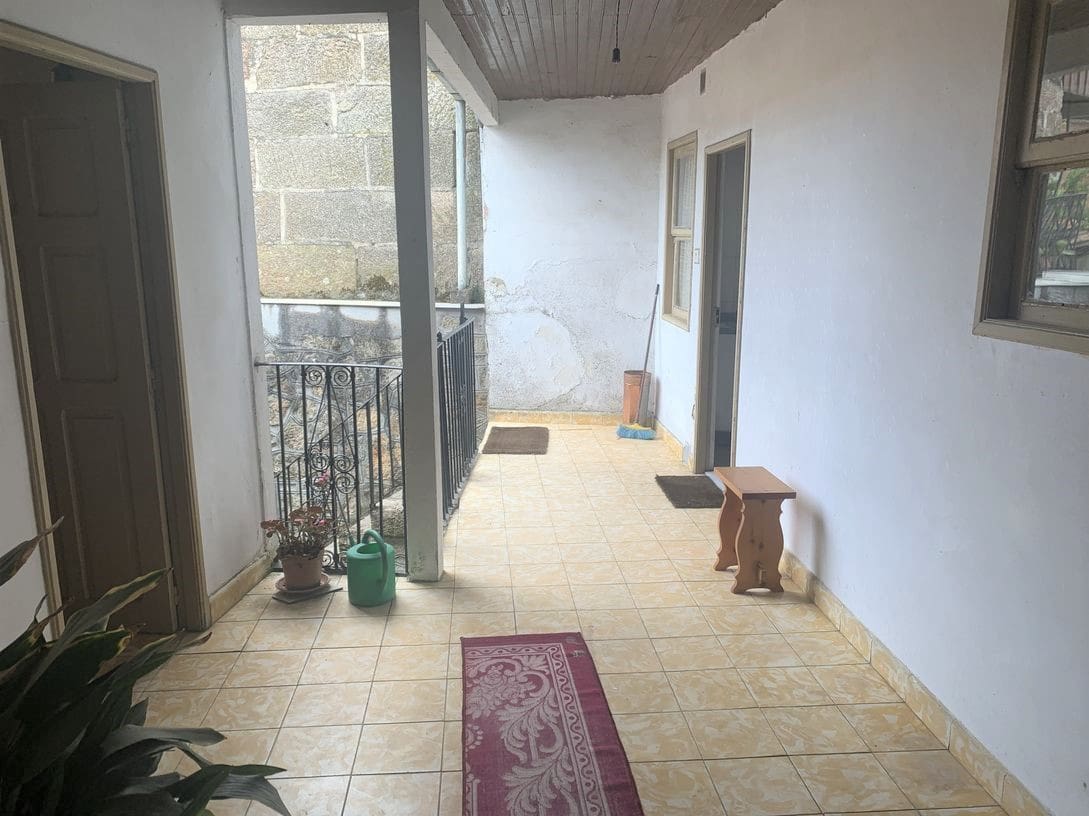 4 soveværelse Finca/Landehus til salg i Vilamarin - € 80.000 (Ref: 6908387)