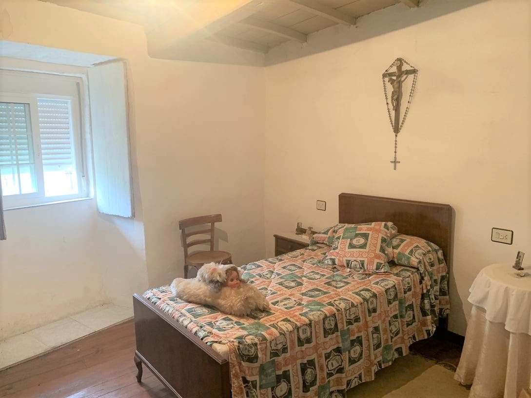 4 soveværelse Finca/Landehus til salg i Vilamarin - € 80.000 (Ref: 6908387)