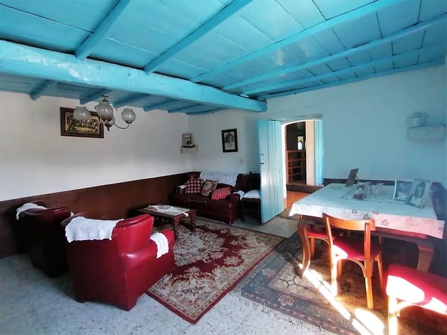 4 bedroom Finca/Country House for sale in Pantón - € 85,000 (Ref: 7198787)