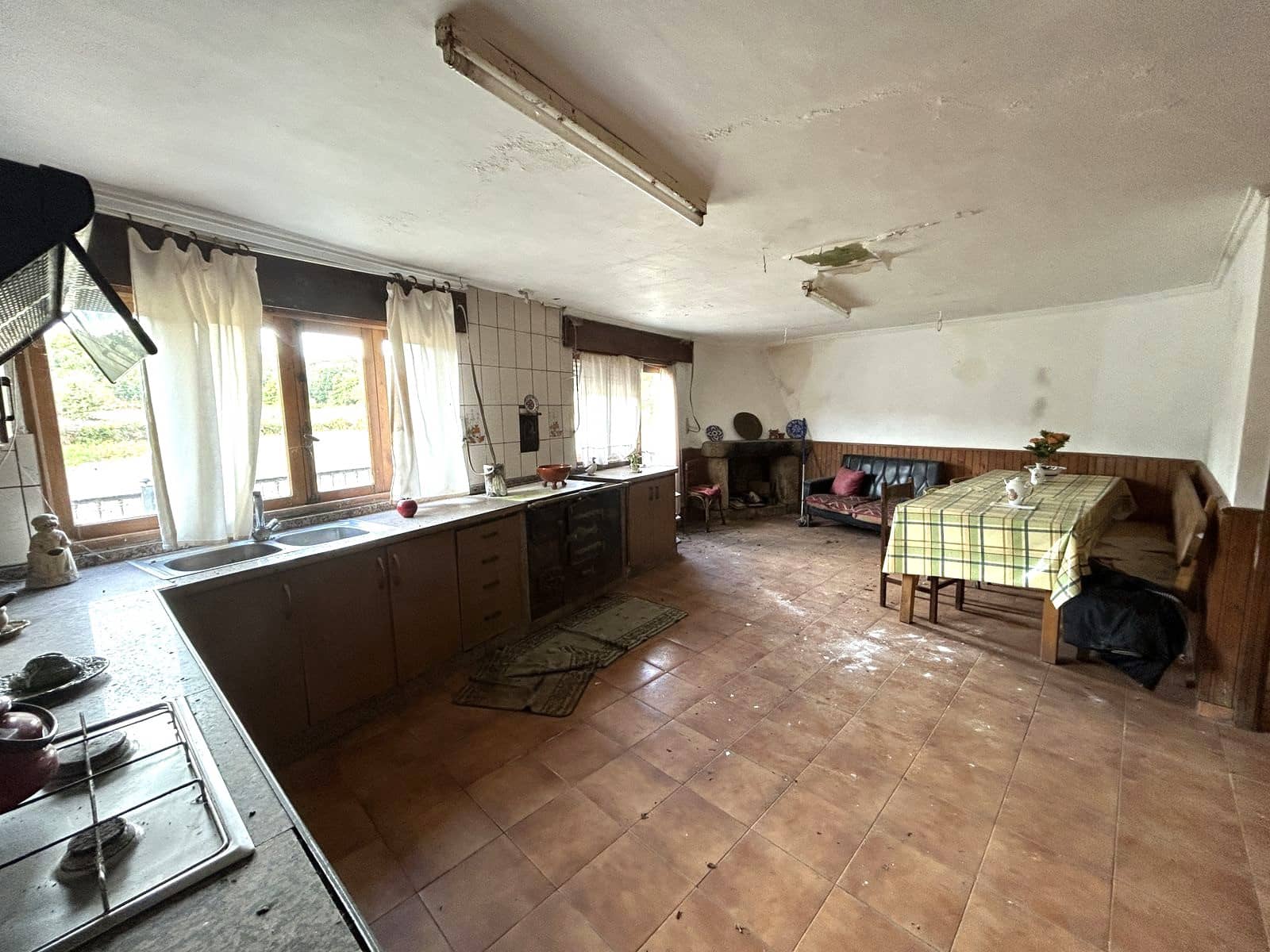 4 bedroom Finca/Country House for sale in Panton - € 79,000 (Ref: 7198787)