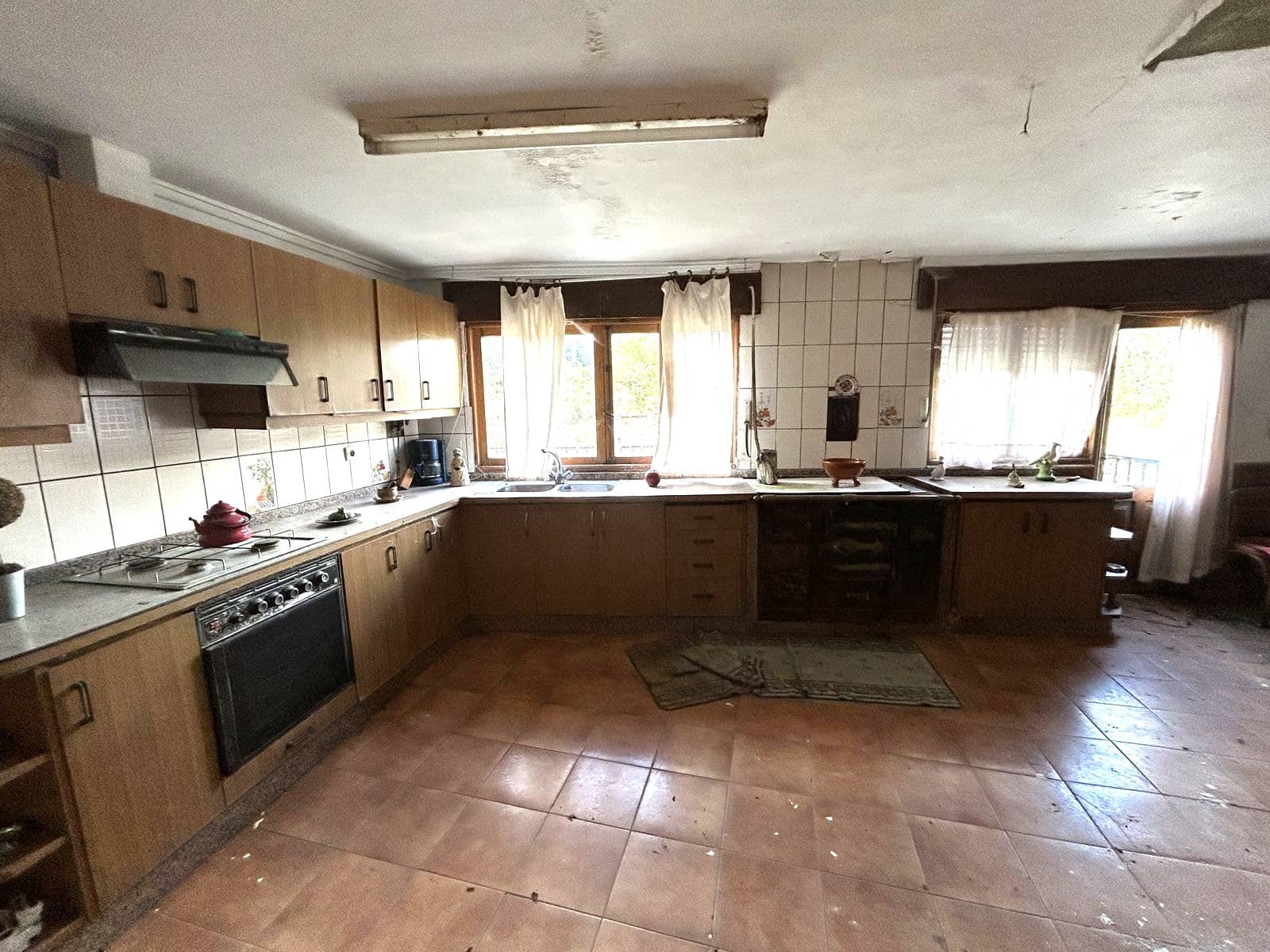 4 bedroom Finca/Country House for sale in Panton - € 79,000 (Ref: 7198787)