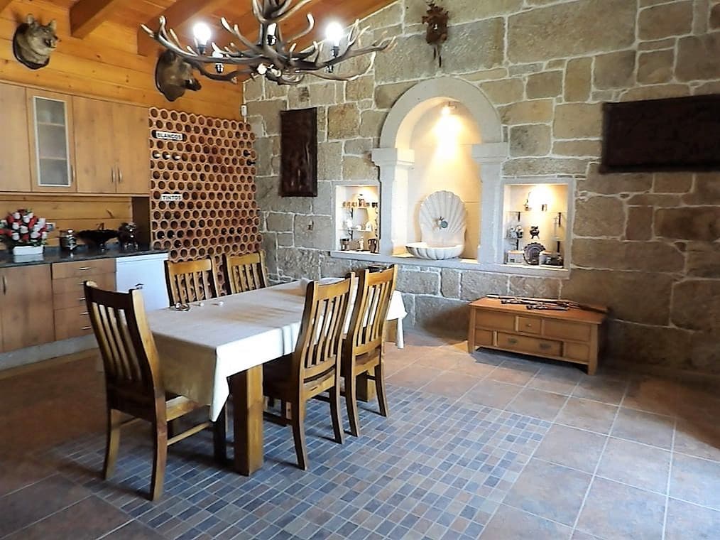 Finca/Casa Rural de 5 habitaciones en Pantón en venta con garaje - 499.000 € (Ref: 8037023)