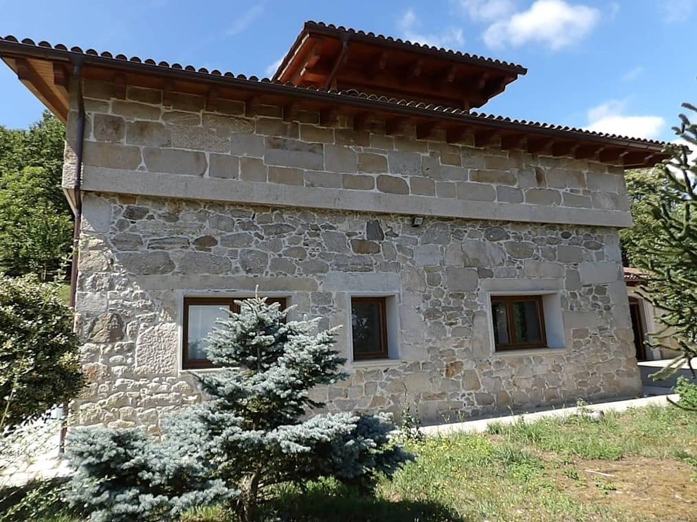 Finca/Casa Rural de 5 habitaciones en Pantón en venta con garaje - 499.000 € (Ref: 8037023)
