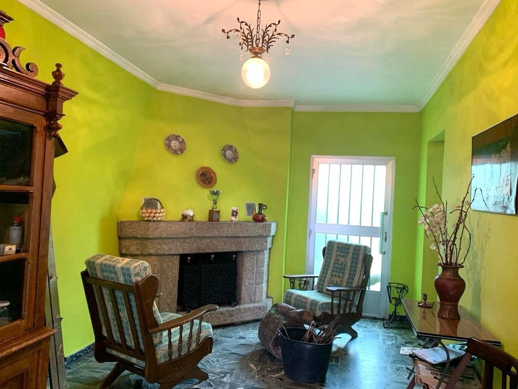 4 sovrum Finca/Hus på landet till salu i Chantada - 250 000 € (Ref: 8113234)