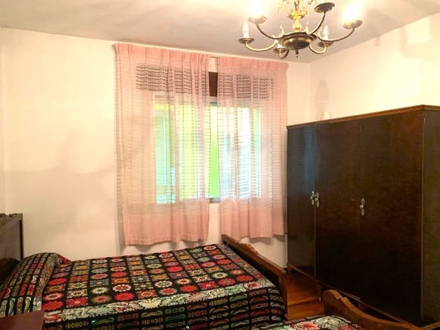 4 sovrum Finca/Hus på landet till salu i Chantada - 250 000 € (Ref: 8113234)