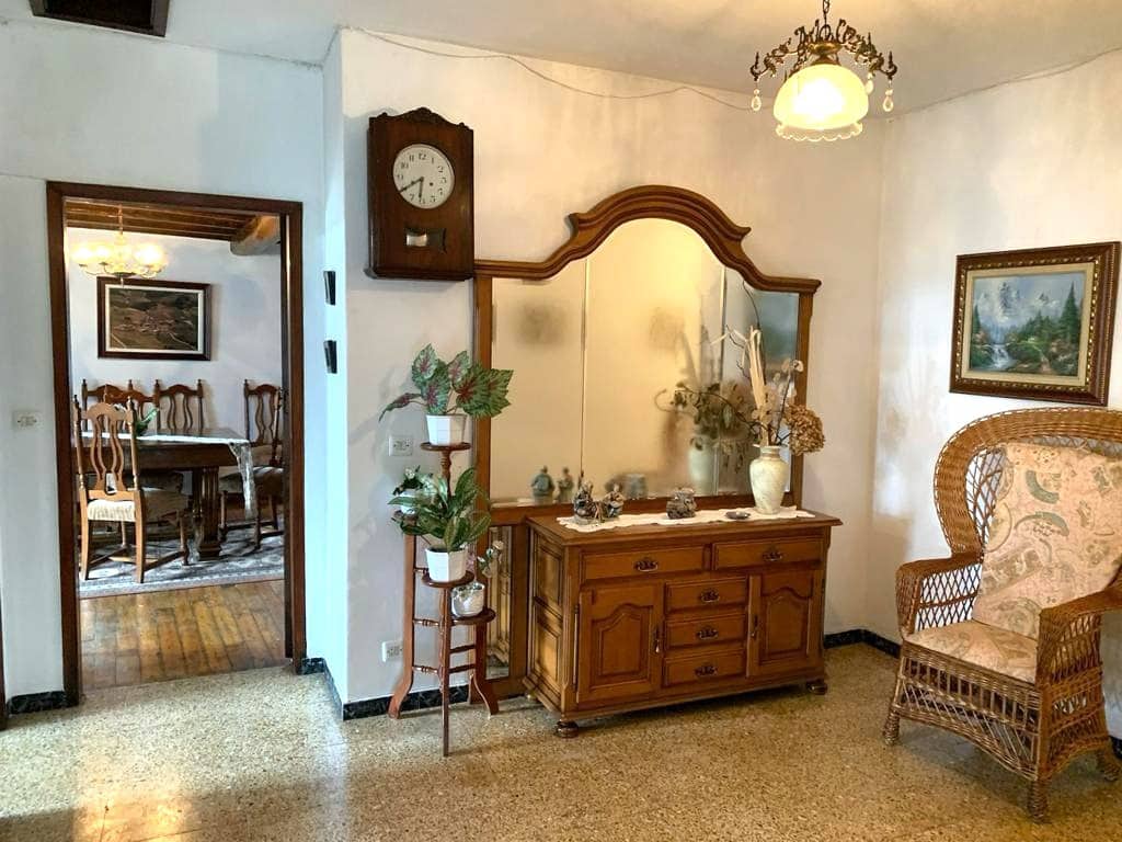 4 sovrum Finca/Hus på landet till salu i Chantada - 250 000 € (Ref: 8113234)