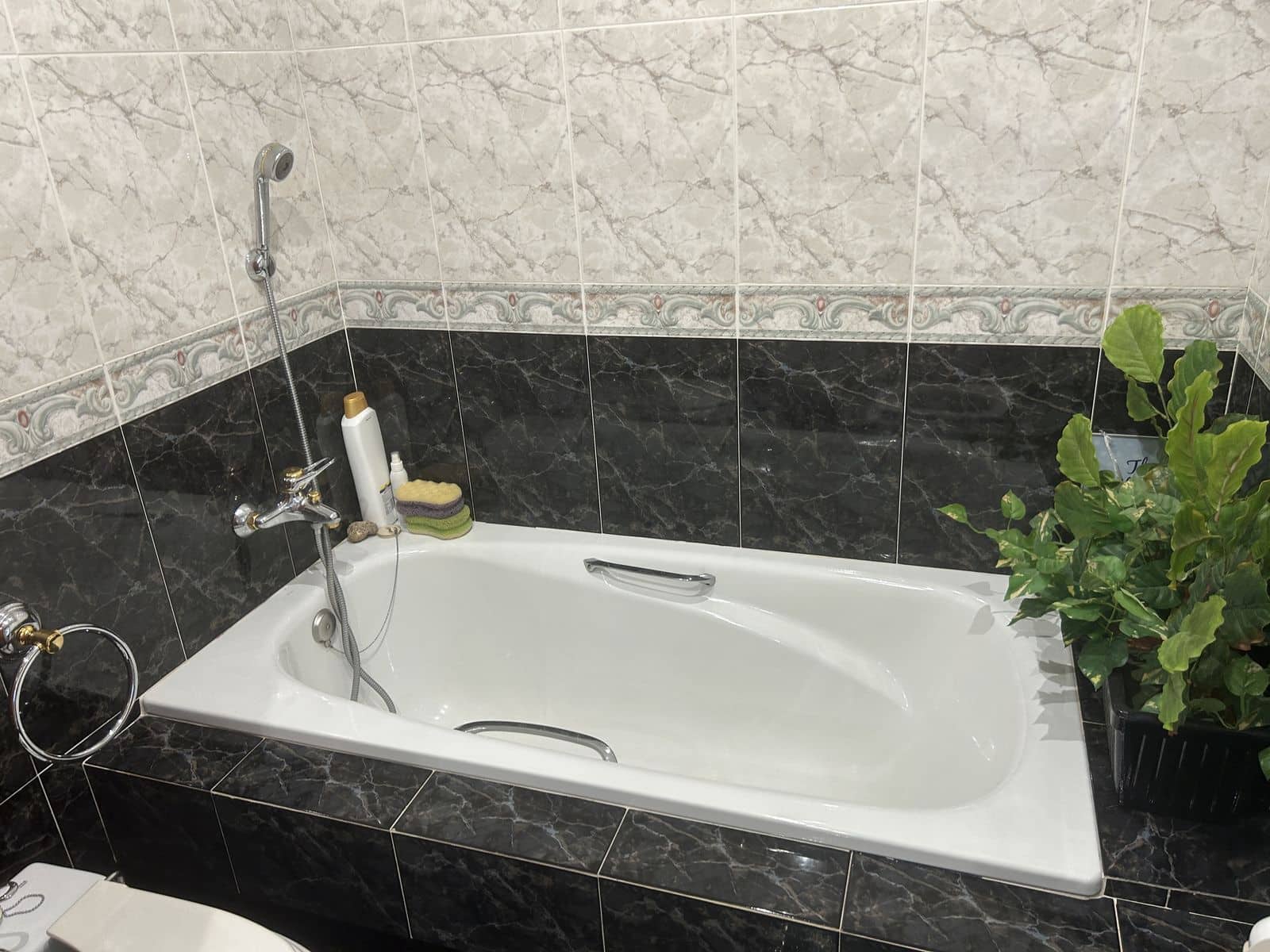 6 soveværelse Finca/Landehus til salg i Pereiro de Aguiar med swimmingpool garage - € 525.000 (Ref: 8462447)