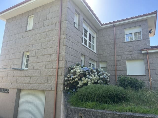 6 sovrum Finca/Hus på landet till salu i Pereiro de Aguiar med pool garage - 525 000 € (Ref: 8462447)