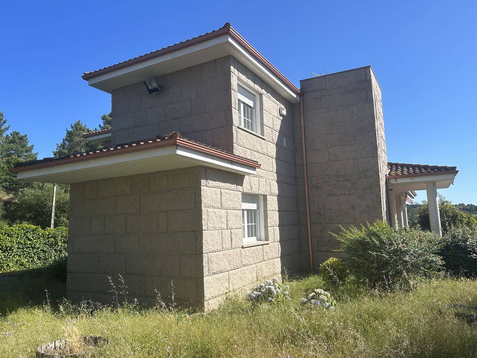 6 soveværelse Finca/Landehus til salg i Pereiro de Aguiar med swimmingpool garage - € 525.000 (Ref: 8462447)