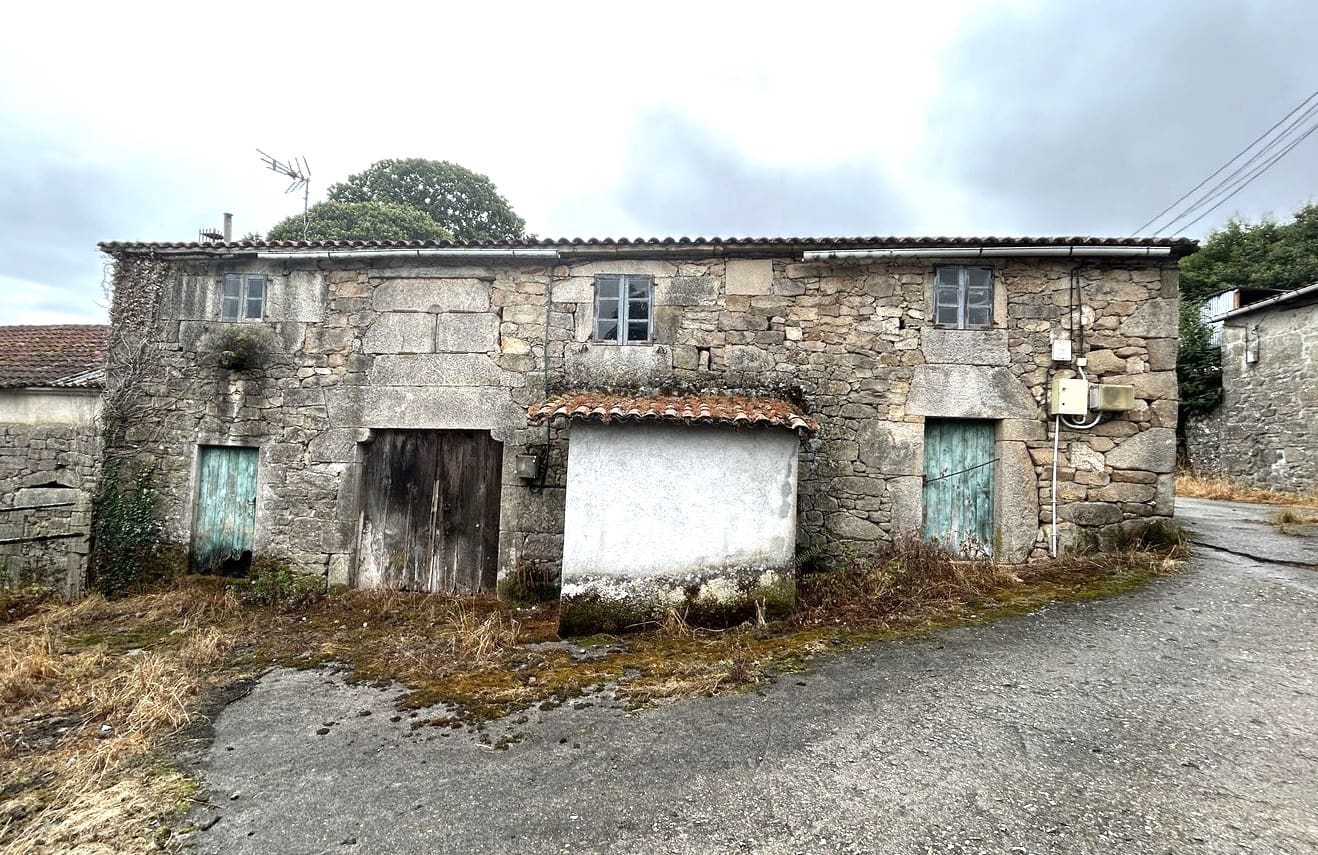 4 sypialnia Finka/Dom wiejski na sprzedaż w Carballedo - 115 000 € (Ref: 8511126)