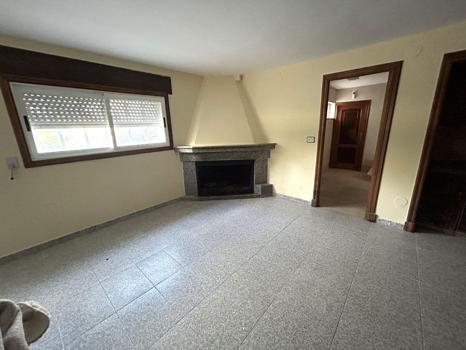 5 soveværelse Finca/Landehus til salg i Xinzo de Limia med swimmingpool garage - € 225.000 (Ref: 8543556)