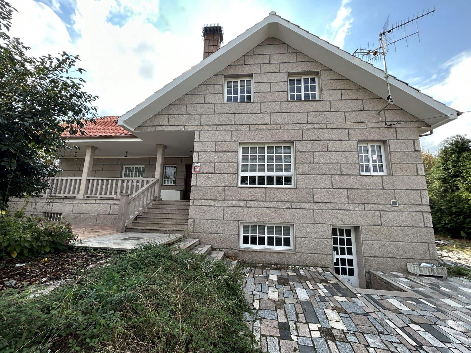 5 soveværelse Finca/Landehus til salg i Xinzo de Limia med swimmingpool garage - € 225.000 (Ref: 8543556)