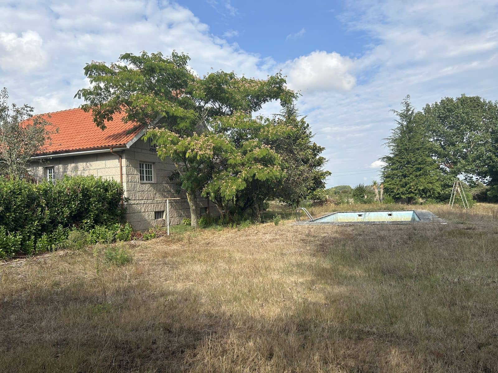 5 soveværelse Finca/Landehus til salg i Xinzo de Limia med swimmingpool garage - € 225.000 (Ref: 8543556)