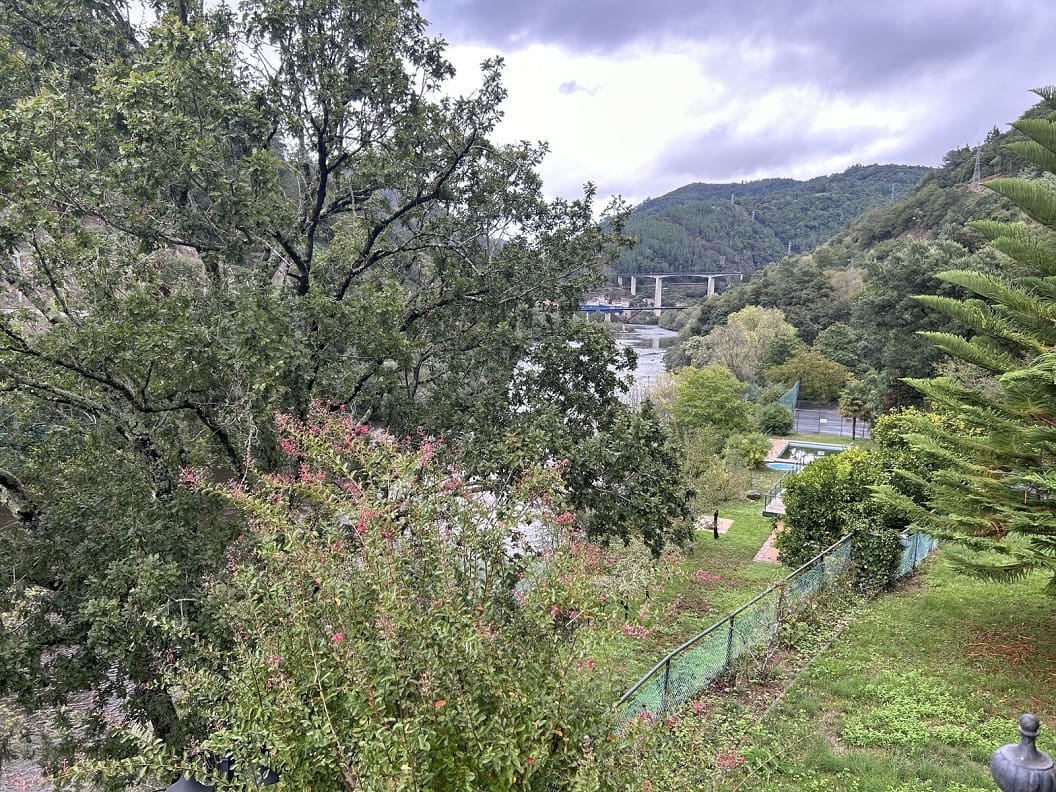 9 soveværelse Finca/Landehus til salg i Nogueira de Ramuin med swimmingpool - € 550.000 (Ref: 8575826)