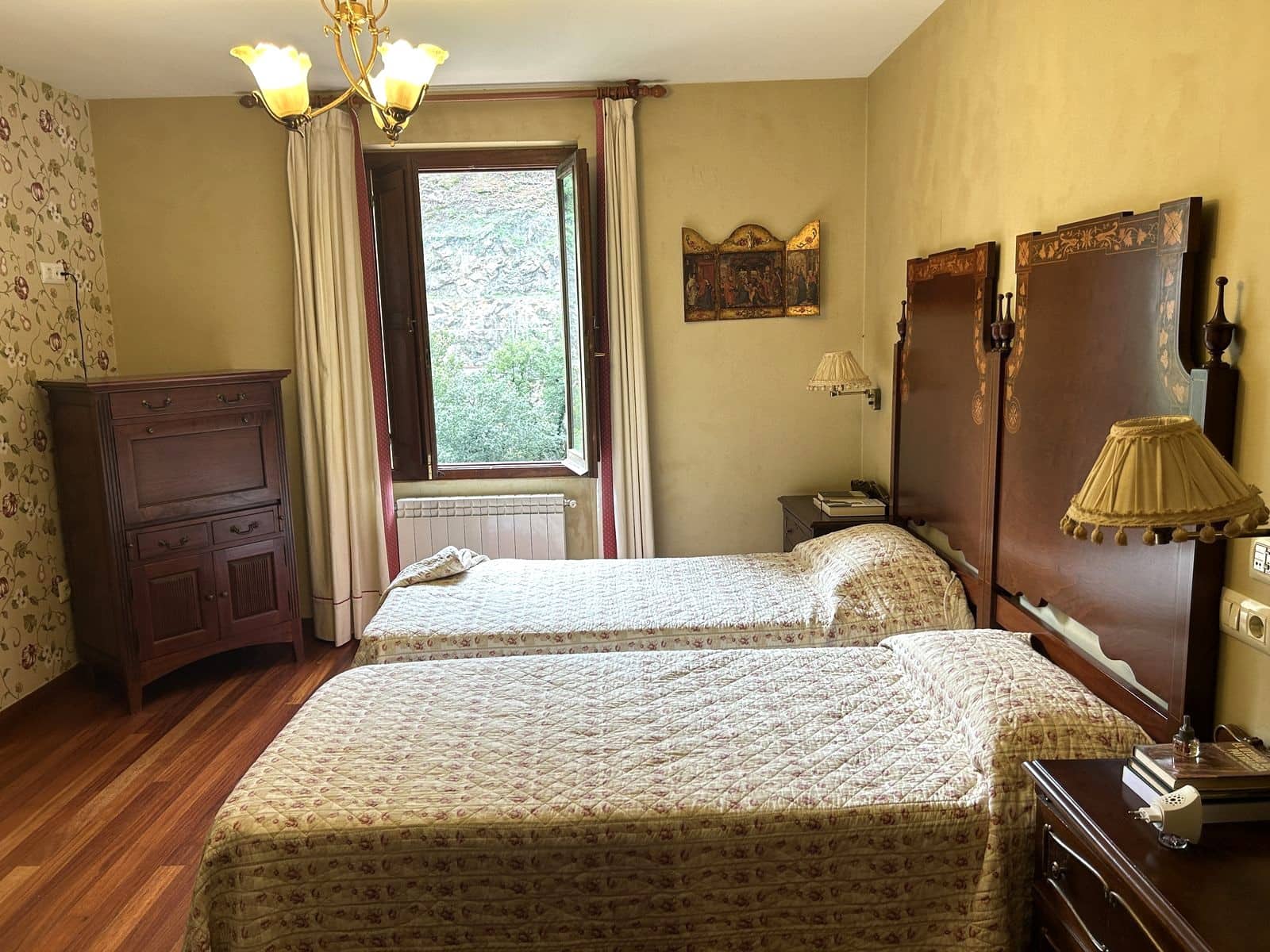 9 soveværelse Finca/Landehus til salg i Nogueira de Ramuin med swimmingpool - € 550.000 (Ref: 8575826)