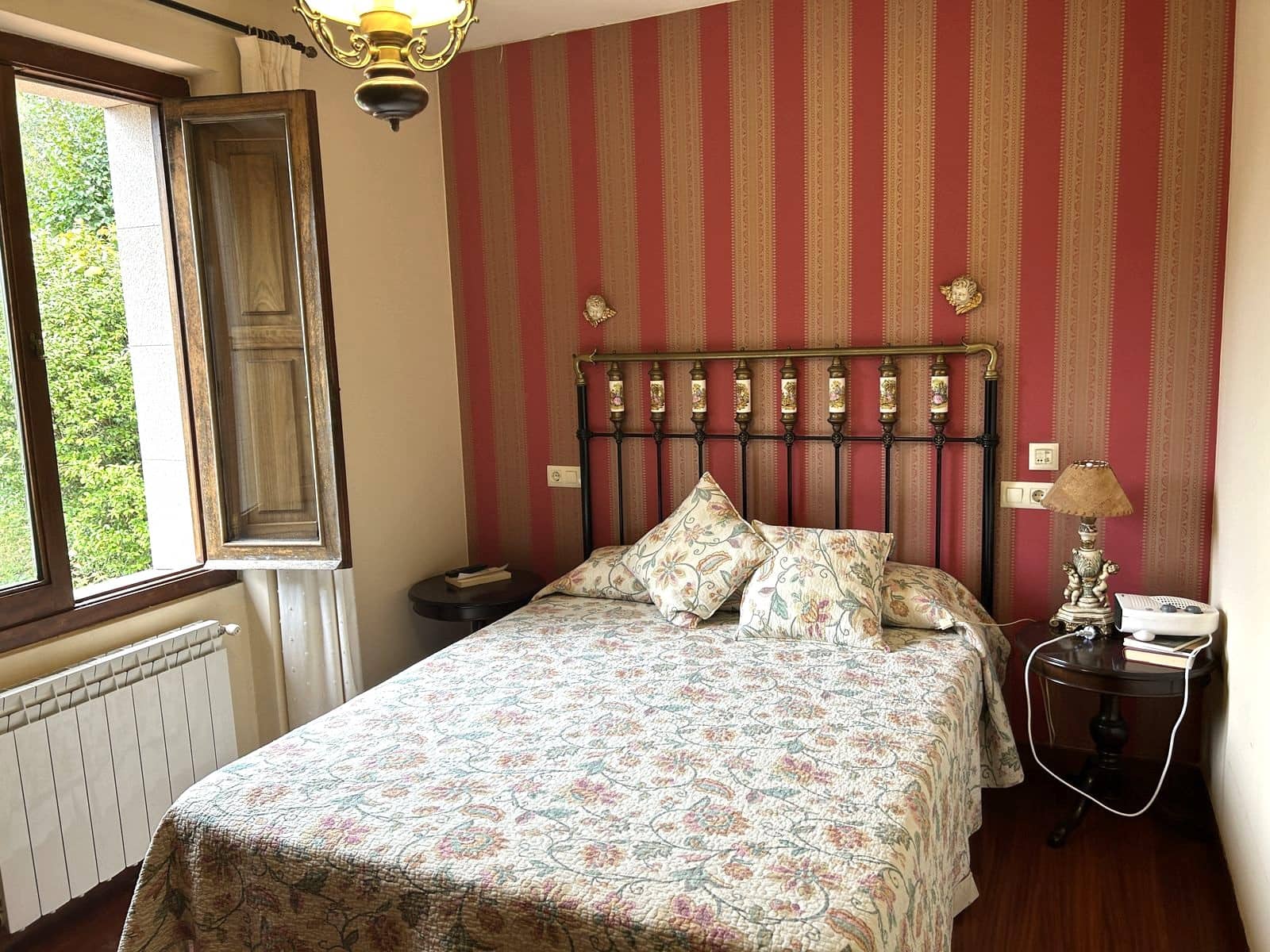 9 soveværelse Finca/Landehus til salg i Nogueira de Ramuin med swimmingpool - € 550.000 (Ref: 8575826)