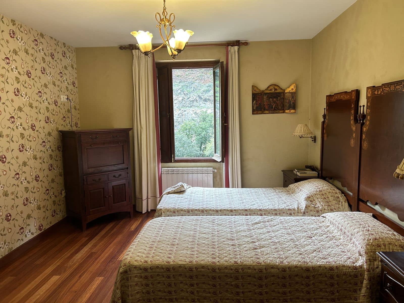 9 soveværelse Finca/Landehus til salg i Nogueira de Ramuin med swimmingpool - € 550.000 (Ref: 8575826)