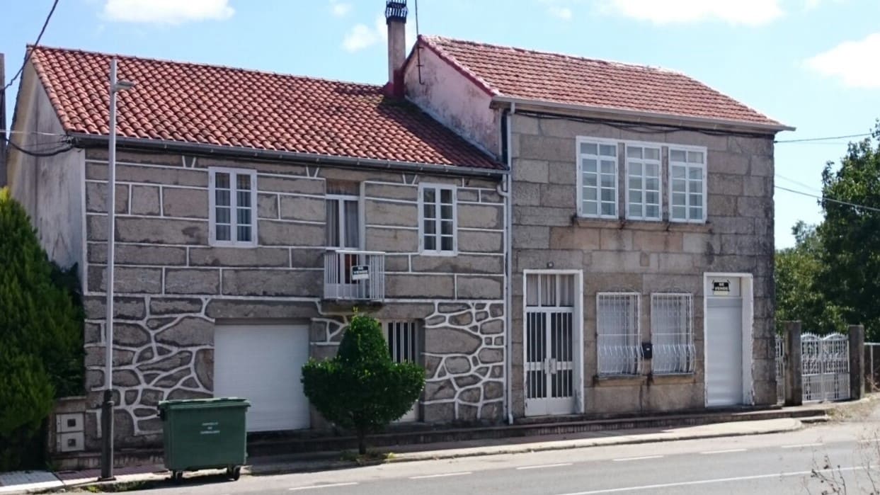 5 camera da letto Finca/Casa di Campagna in vendita in Carballedo con garage - 125.000 € (Rif: 8700218)