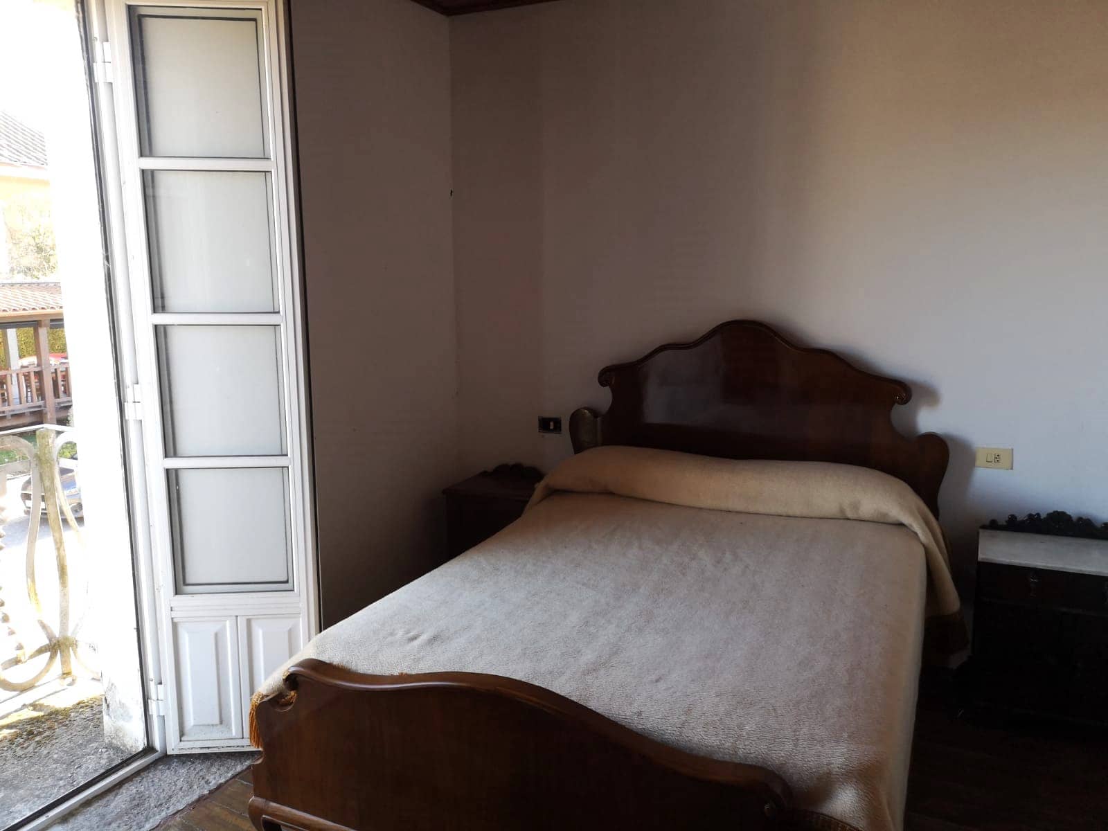 4 soveværelse Finca/Landehus til salg i Vilamarin med garage - € 83.000 (Ref: 8703420)