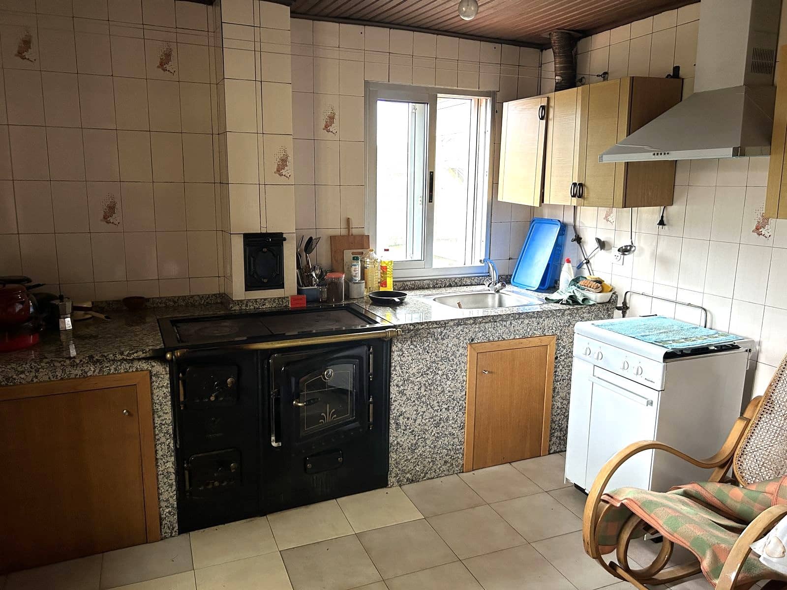 4 soveværelse Finca/Landehus til salg i Parada de Sil - € 85.000 (Ref: 8758549)