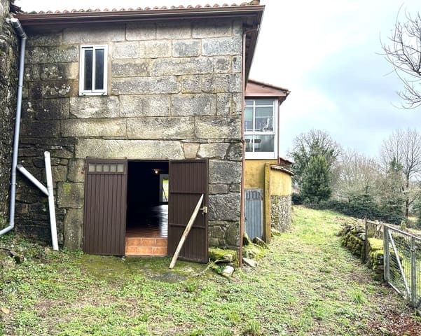 4 soveværelse Finca/Landehus til salg i Parada de Sil - € 85.000 (Ref: 8758549)