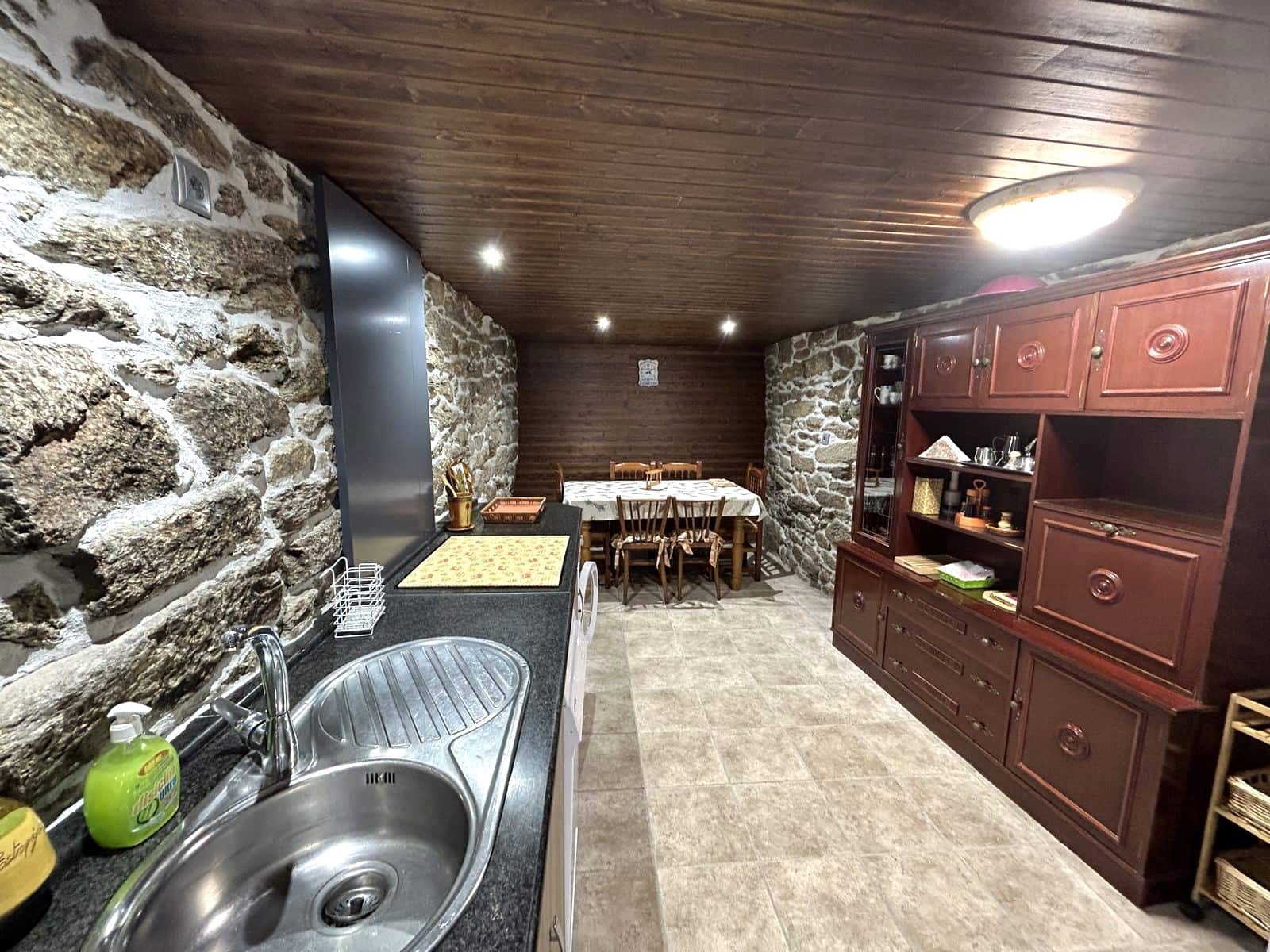 5 soveværelse Finca/Landehus til salg i A Teixeira - € 140.000 (Ref: 8887275)