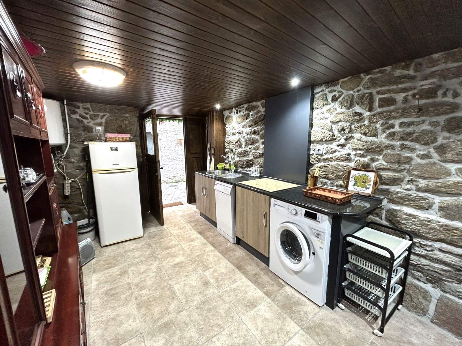 5 soveværelse Finca/Landehus til salg i A Teixeira - € 140.000 (Ref: 8887275)