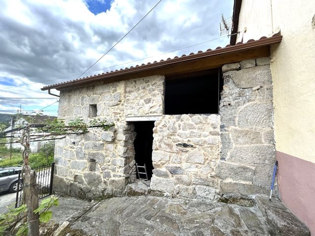 3 makuuhuone Maalaistalo myytävänä paikassa Coles mukana 
autotalli - 149 000 € (Ref: 8949875)