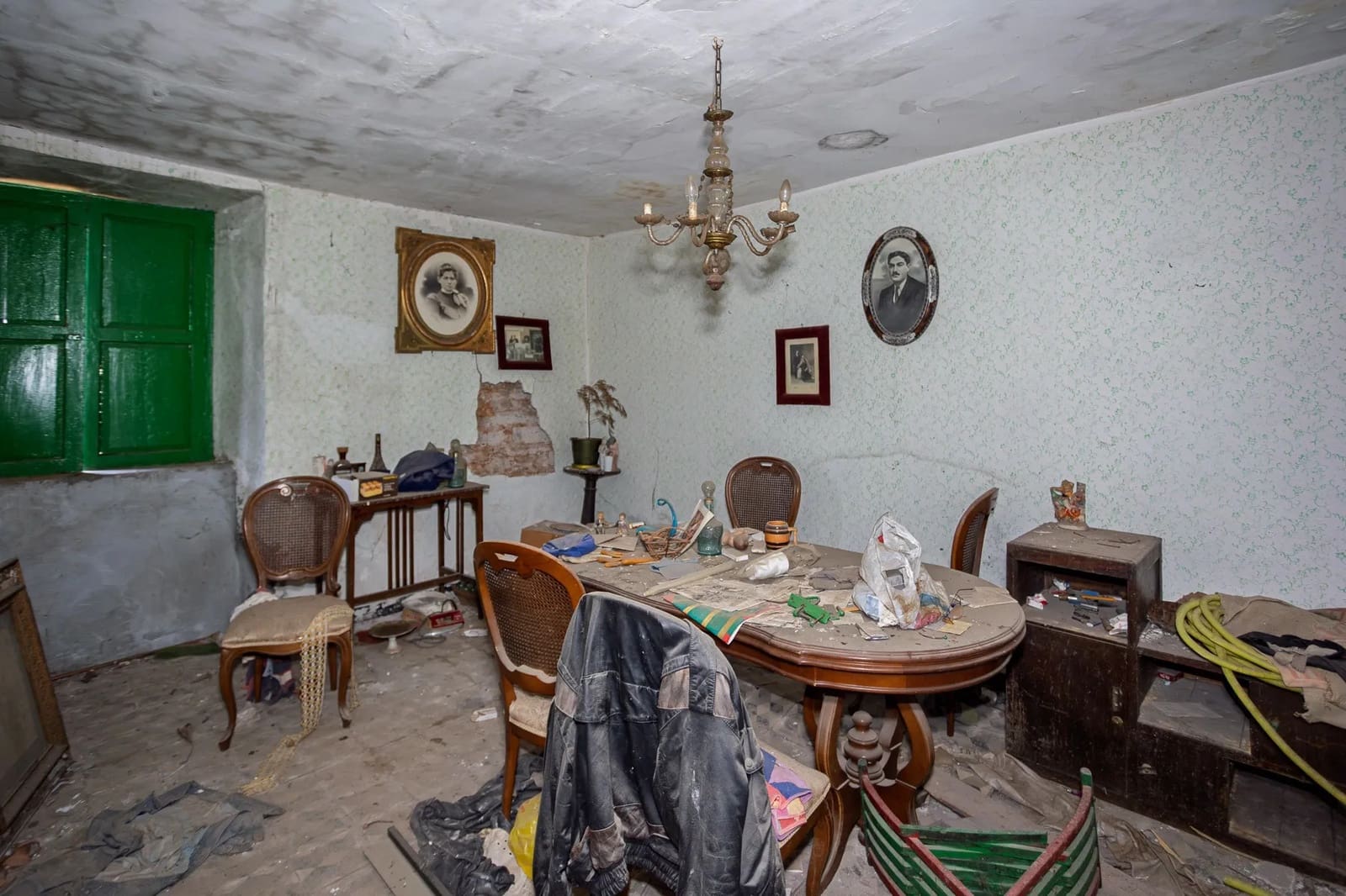 5 soveværelse Finca/Landehus til salg i A Rua - € 150.000 (Ref: 9016437)