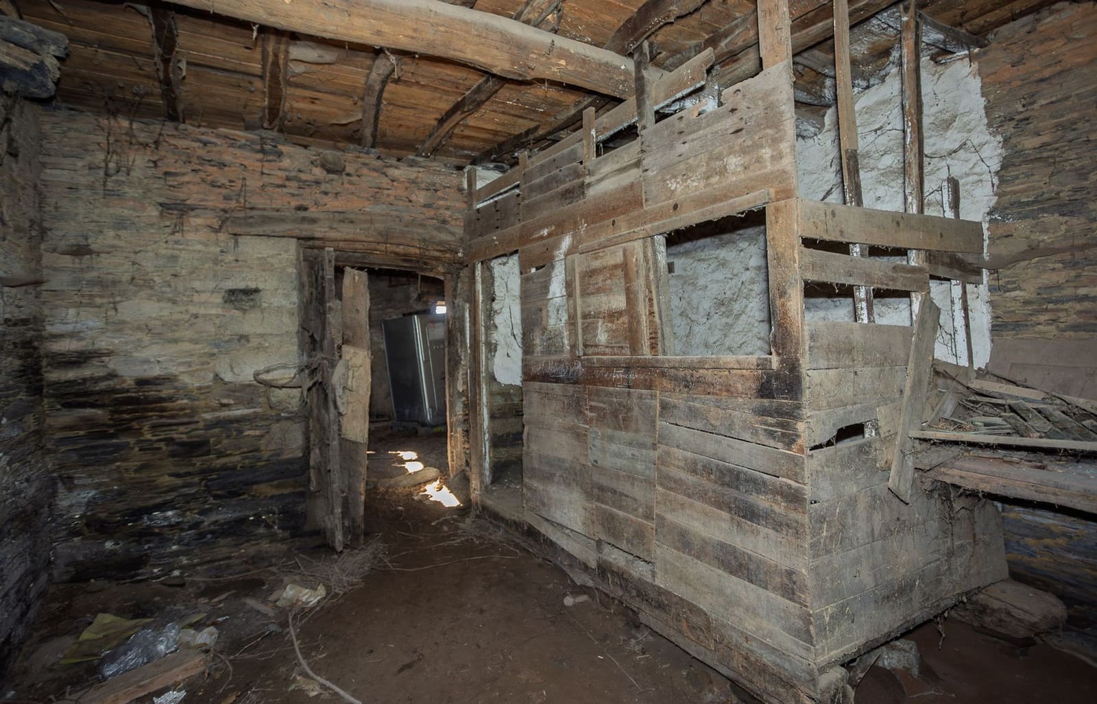 5 soveværelse Finca/Landehus til salg i A Rua - € 150.000 (Ref: 9016437)