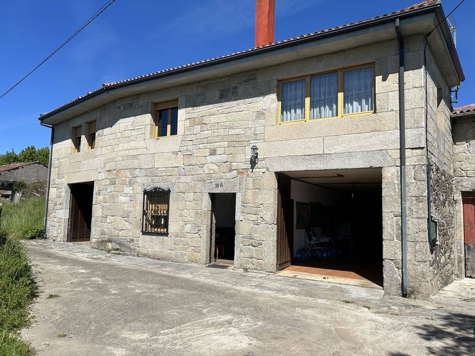 8 soveværelse Finca/Landehus til salg i O Savinao med garage - € 290.000 (Ref: 9072900)